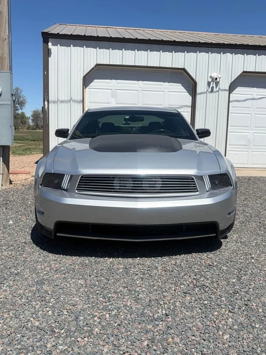 2011 Ford S197 Mustang - Image 2 of 8