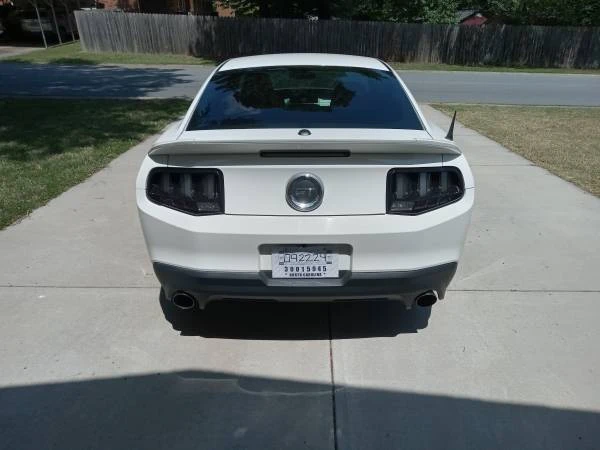 2011 Ford S197 Mustang - Image 3 of 7