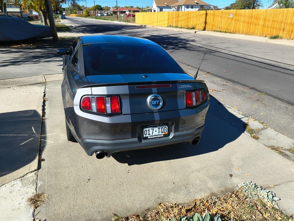 2011 Ford S197 Mustang - Image 19 of 21