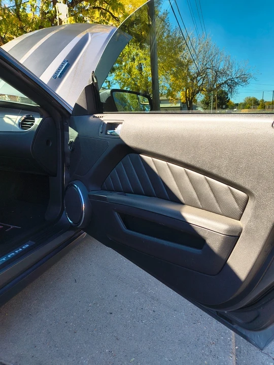 2011 Ford S197 Mustang - Image 7 of 21