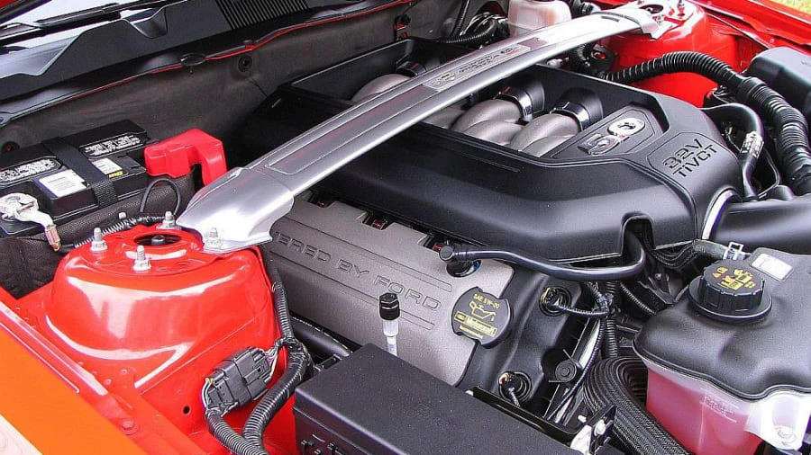 2011 Ford S197 Mustang - Image 7 of 12