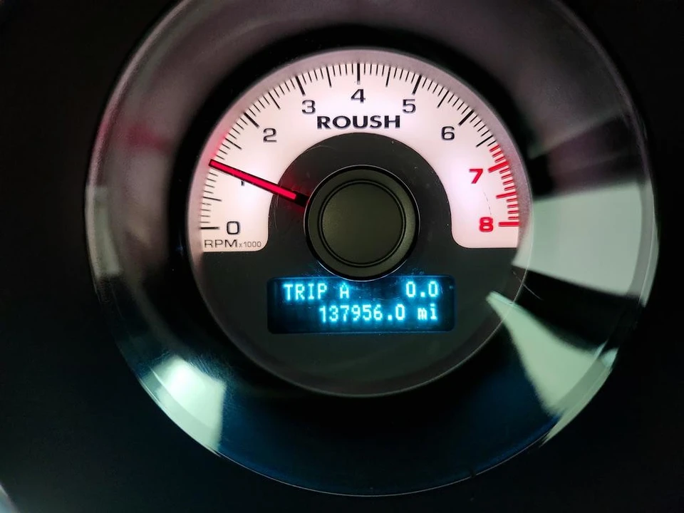 2011 Ford S197 Mustang - Image 15 of 21