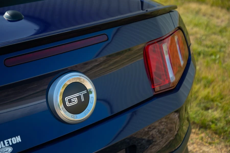 2011 Ford S197 Mustang - Image 6 of 16