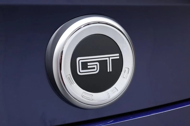 2011 Ford S197 Mustang GT - Image 10 of 31