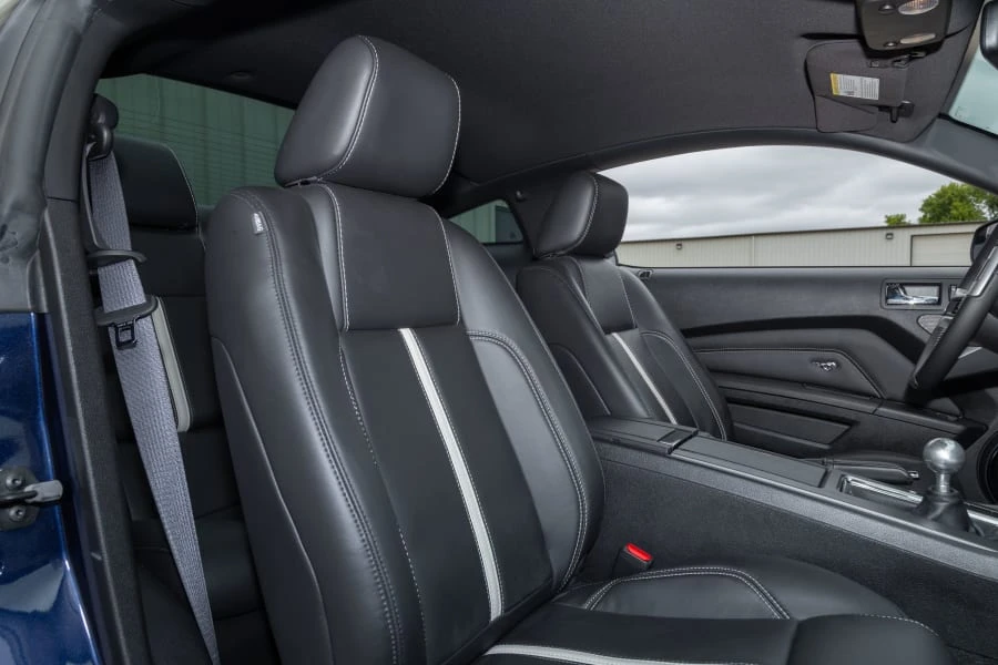 2011 Ford S197 Mustang - Image 27 of 31