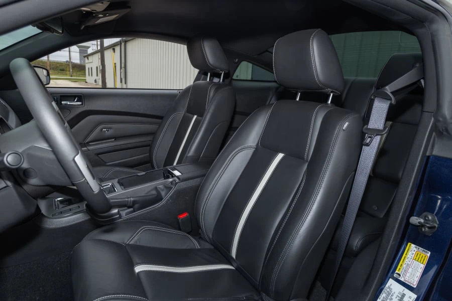 2011 Ford S197 Mustang - Image 26 of 31