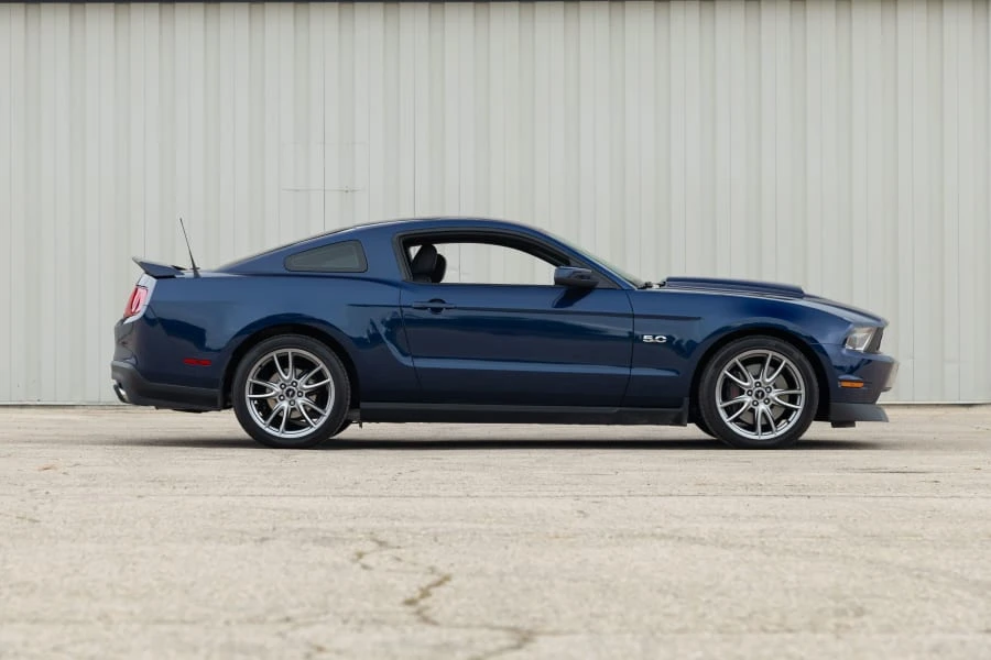 2011 Ford S197 Mustang - Image 10 of 31