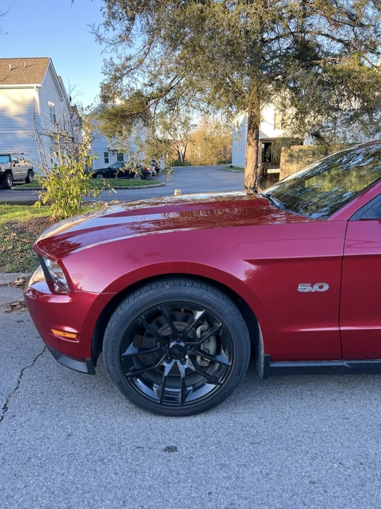 2011 Ford S197 Mustang - Image 9 of 21