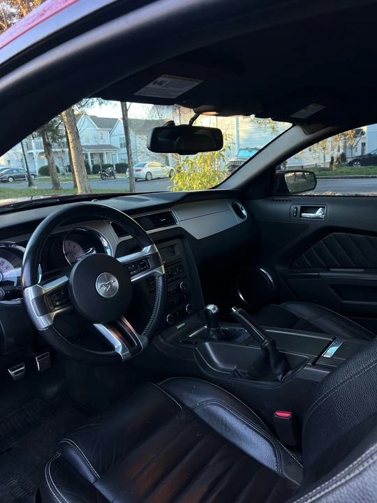 2011 Ford S197 Mustang - Image 12 of 20