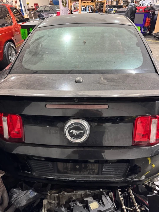 2011 Ford S197 Mustang GT - Image 8 of 11