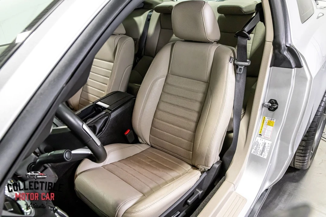 2011 Ford S197 Mustang - Image 6 of 21