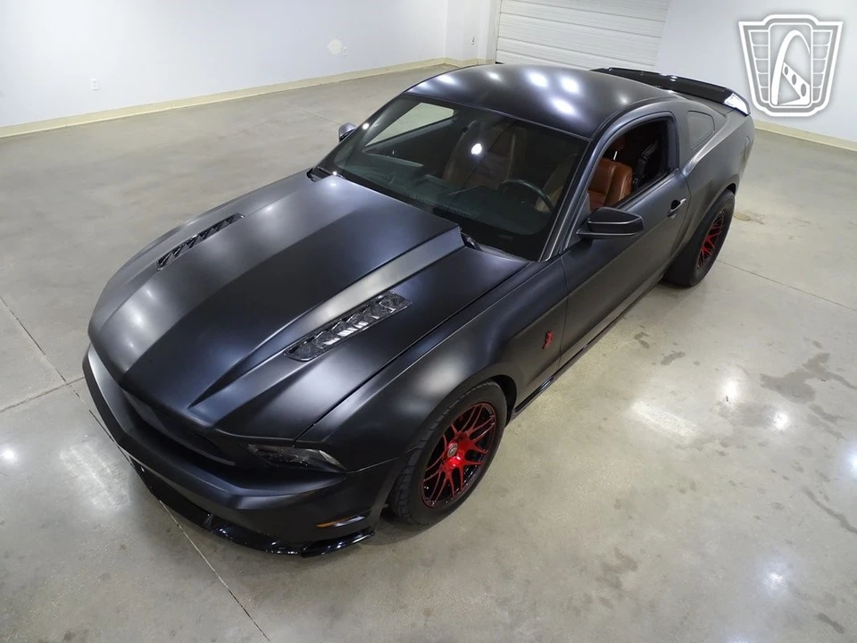 2011 Ford S197 Mustang - Image 3 of 12