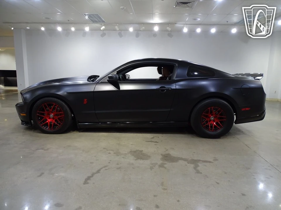 2011 Ford S197 Mustang - Image 7 of 12