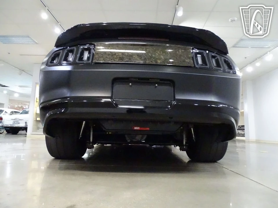 2011 Ford S197 Mustang - Image 14 of 21