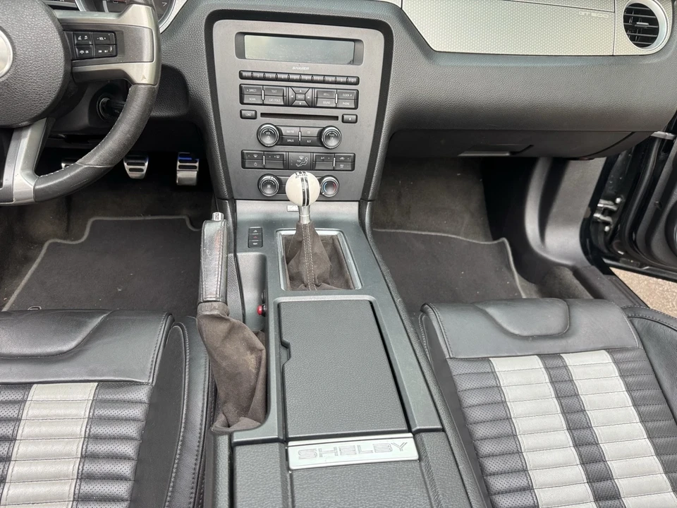 2011 Ford S197 Mustang - Image 20 of 21