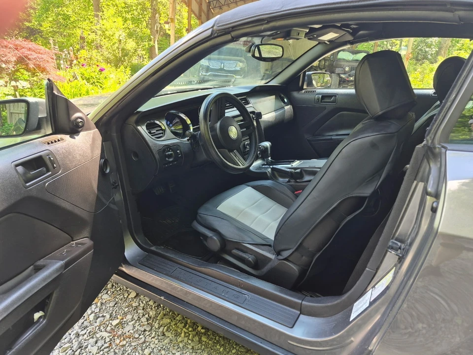 2011 Ford S197 Mustang GT - Image 14 of 23