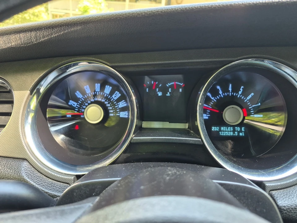 2011 Ford S197 Mustang GT - Image 15 of 23
