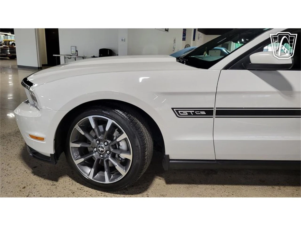 2011 Ford S197 Mustang GT - Image 26 of 31