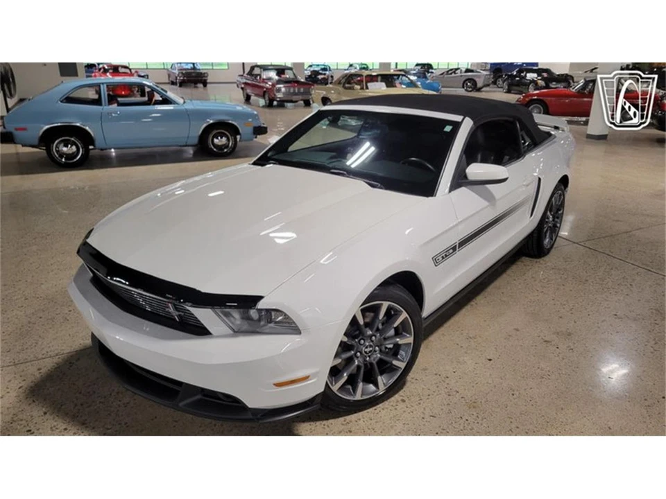 2011 Ford S197 Mustang GT - Image 23 of 31