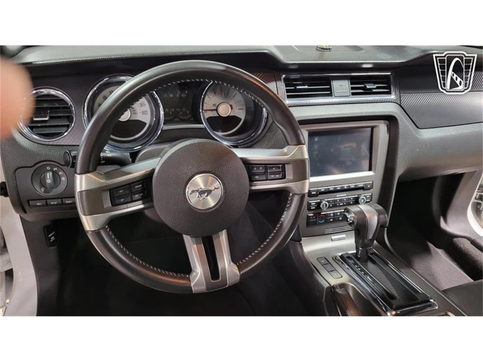 2011 Ford S197 Mustang GT - Image 10 of 31