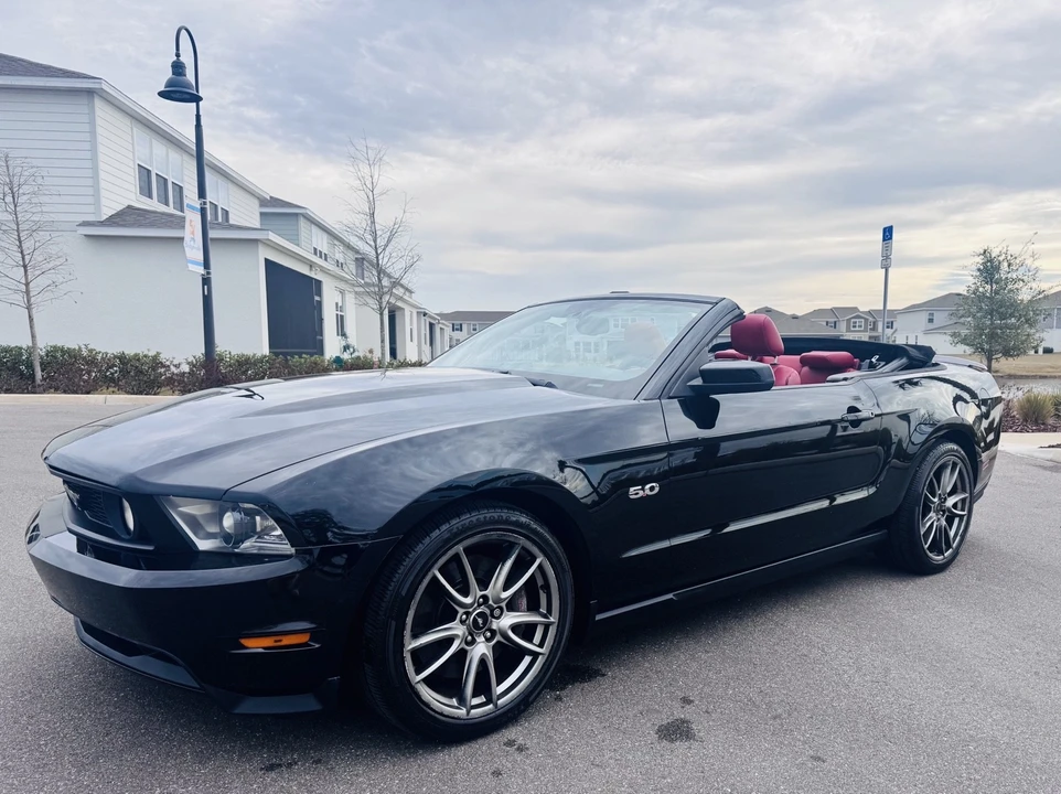 2011 Ford S197 II Shelby Mustang GT & GTS - Image 3 of 17