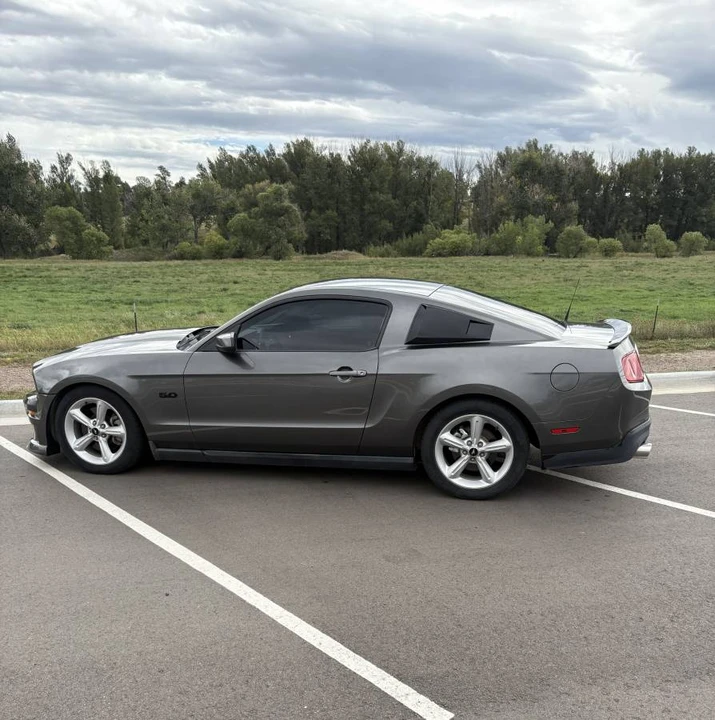 2011 Ford S197 Mustang GT - Image 2 of 11
