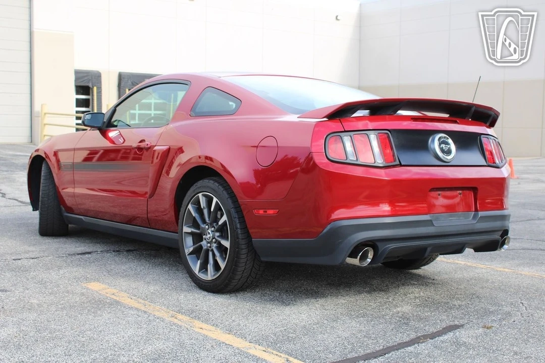 2011 Ford S197 Mustang - Image 9 of 12