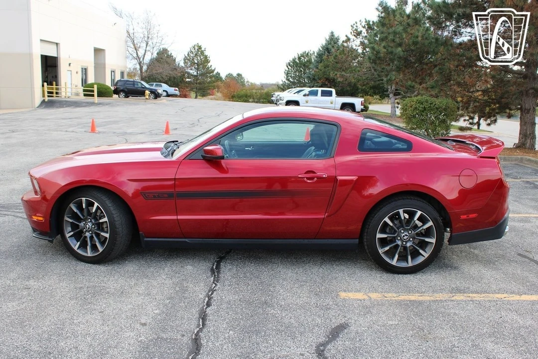 2011 Ford S197 Mustang - Image 5 of 12
