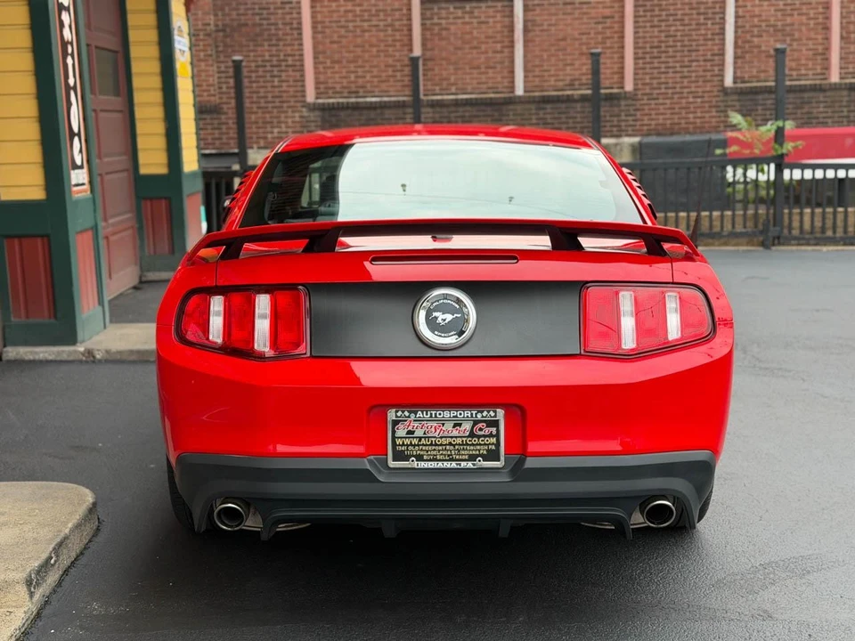 2011 Ford S197 Mustang - Image 8 of 31