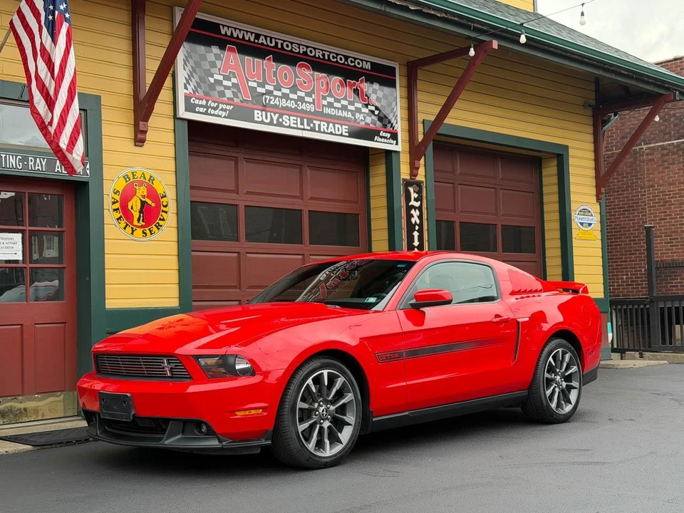 2011 Ford S197 Mustang - Image 11 of 31