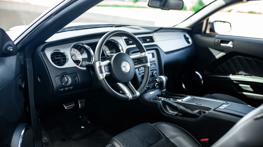 2011 Ford S197 Mustang - Image 6 of 9