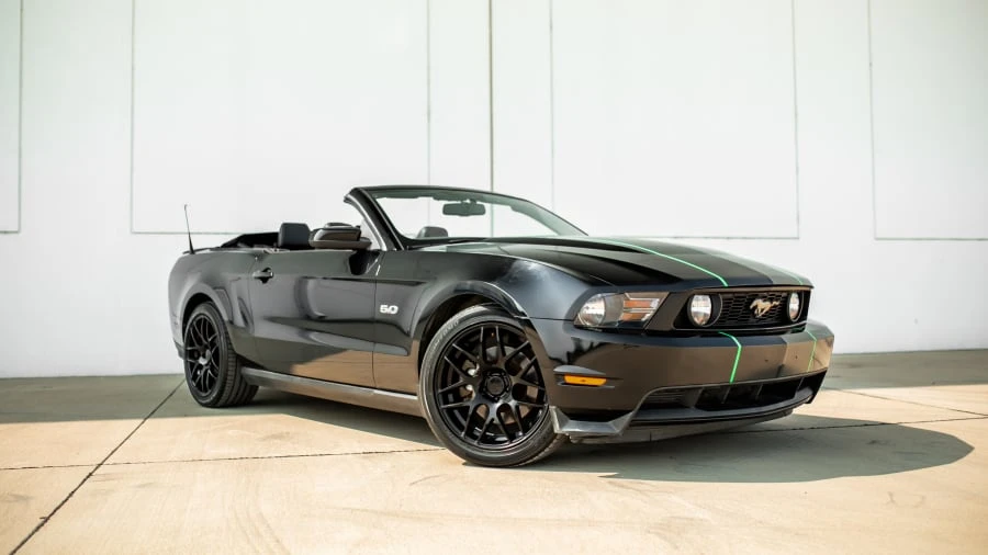 2011 Ford S197 Mustang - Image 4 of 9