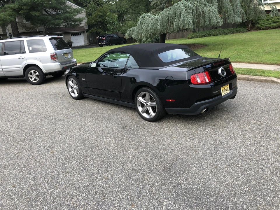 2011 Ford S197 Mustang - Image 26 of 31