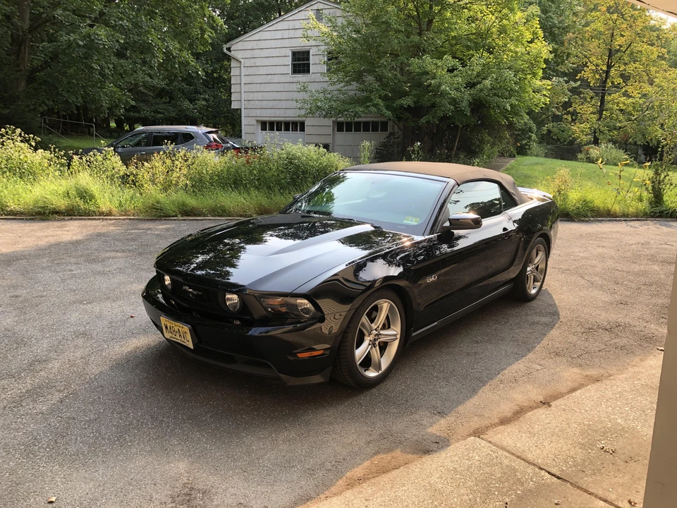 2011 Ford S197 Mustang - Image 9 of 31