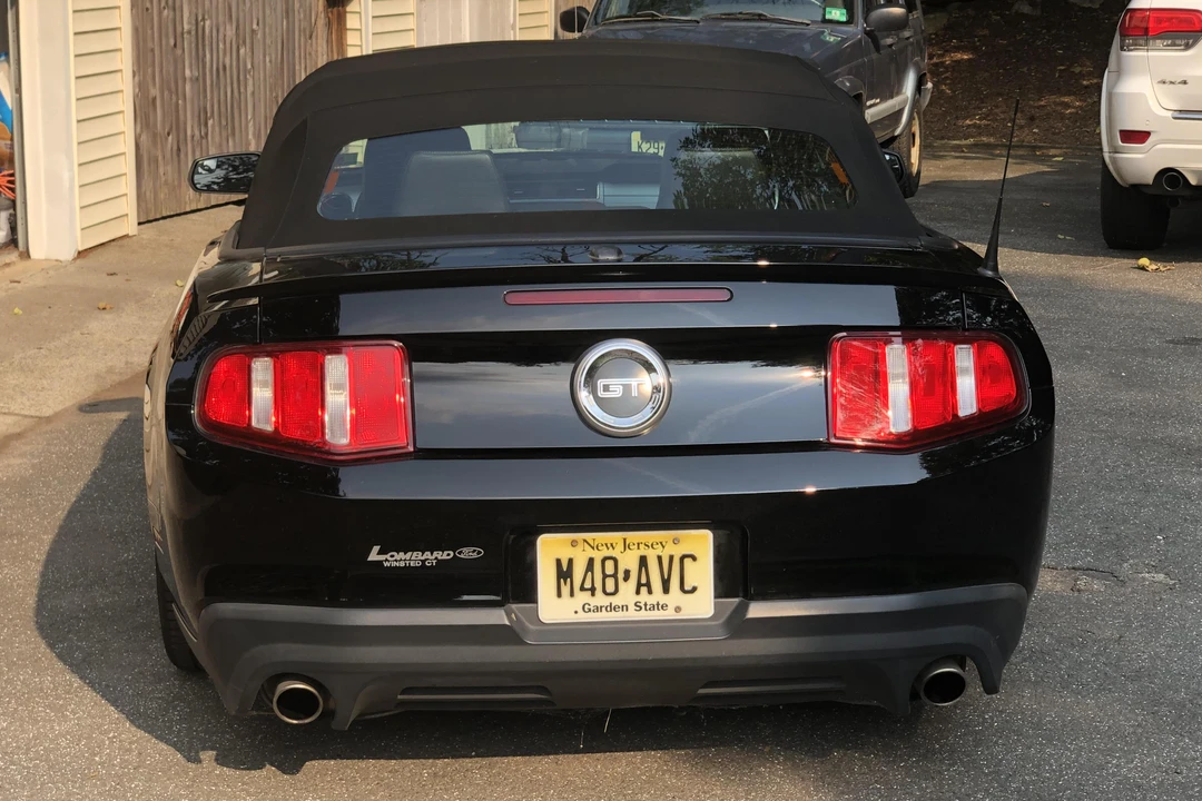 2011 Ford S197 Mustang - Image 5 of 31
