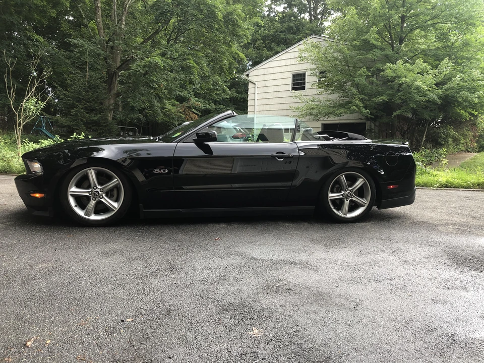 2011 Ford S197 Mustang - Image 16 of 31