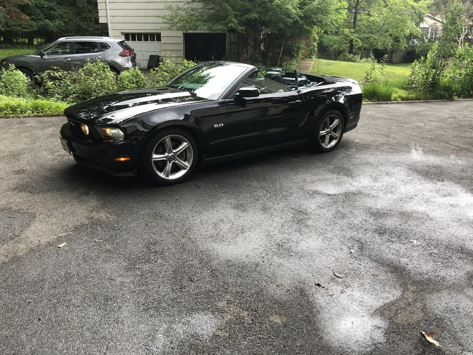 2011 Ford S197 Mustang - Image 11 of 31