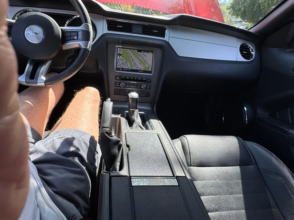 2011 Ford S197 Mustang - Image 30 of 31
