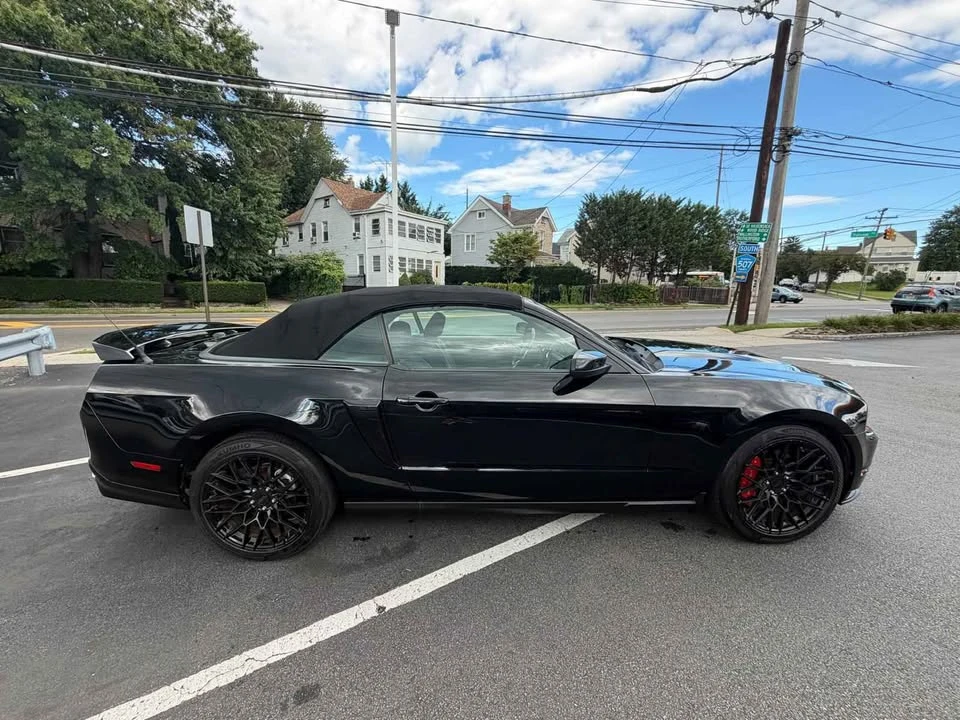 2011 Ford S197 Mustang GT - Image 11 of 20