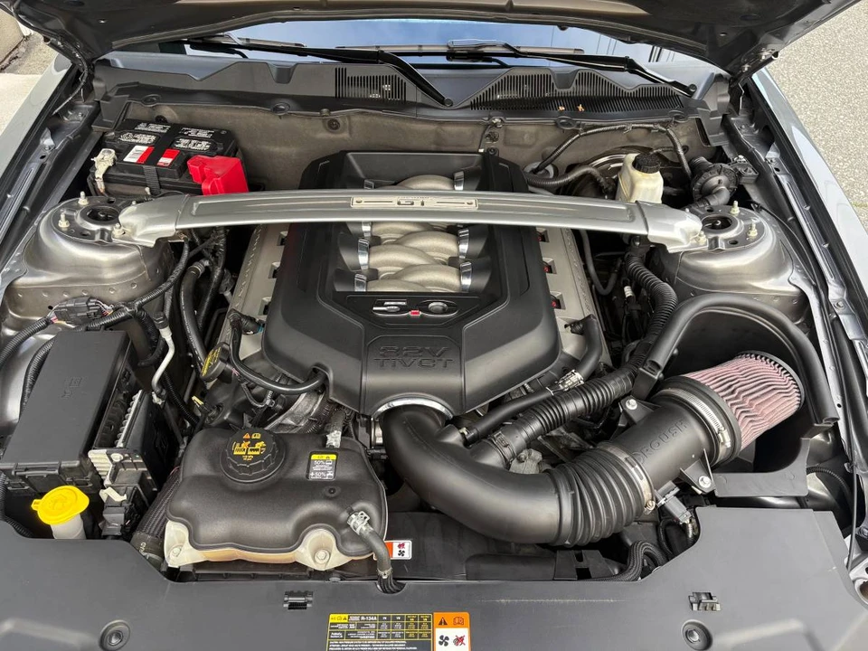 2011 Ford S197 Mustang GT - Image 11 of 15