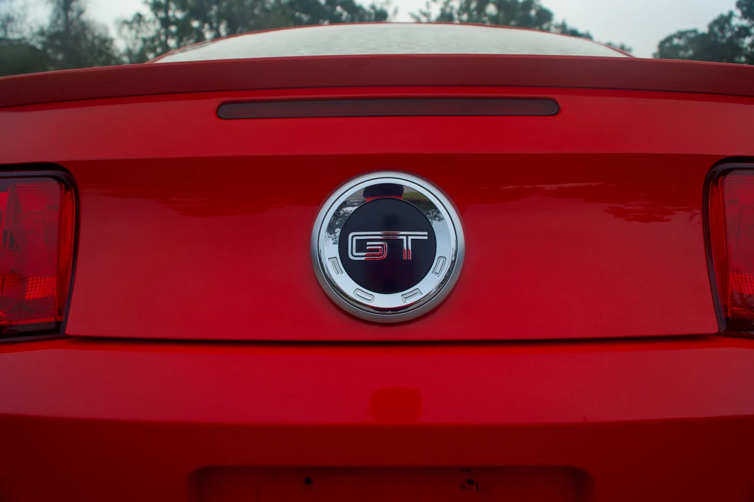 2011 Ford S197 Mustang - Image 21 of 31