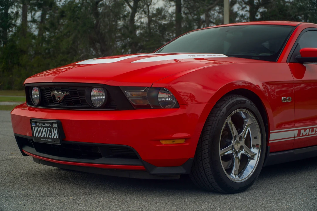 2011 Ford S197 Mustang - Image 15 of 31