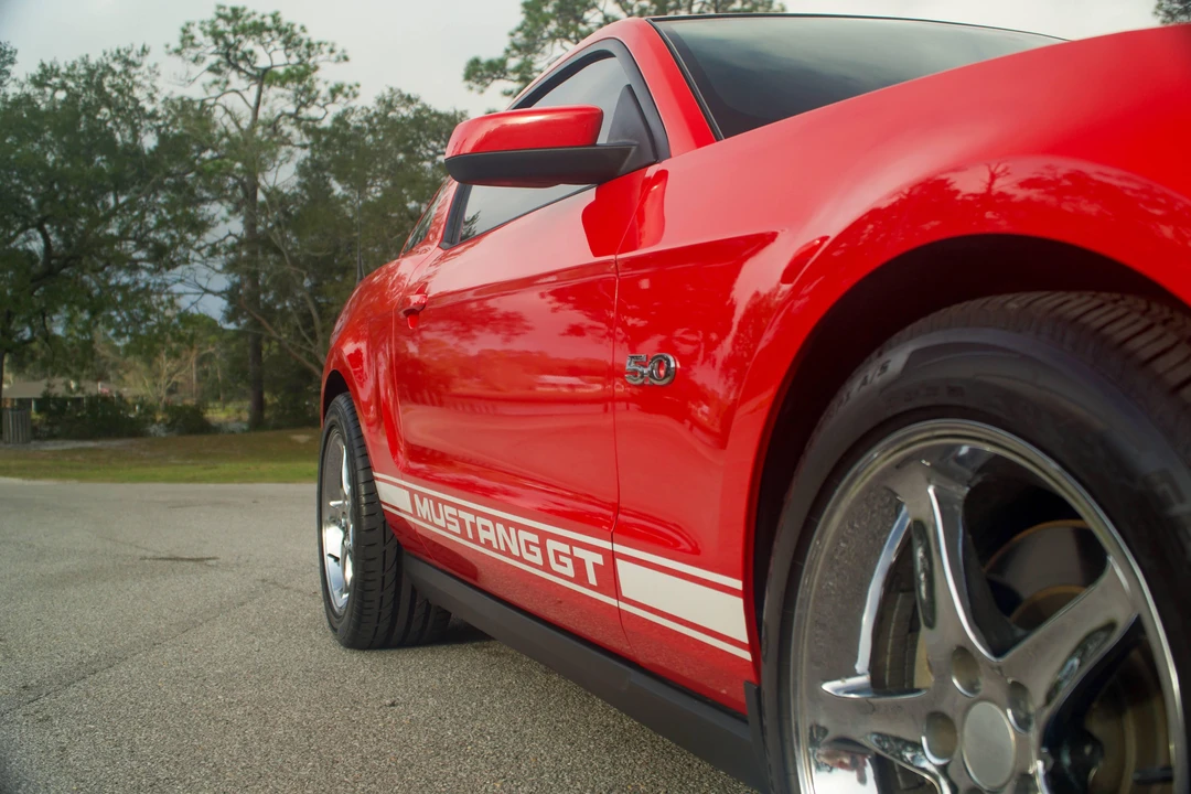 2011 Ford S197 Mustang - Image 26 of 31