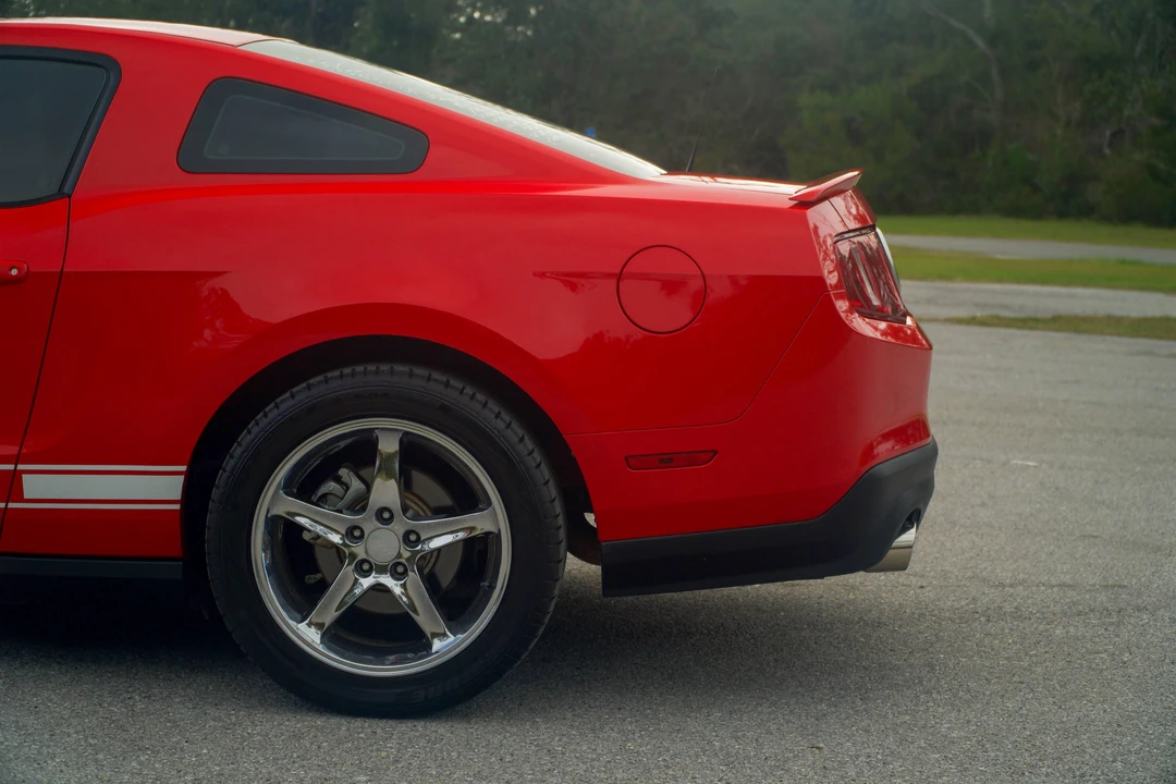 2011 Ford S197 Mustang - Image 18 of 31