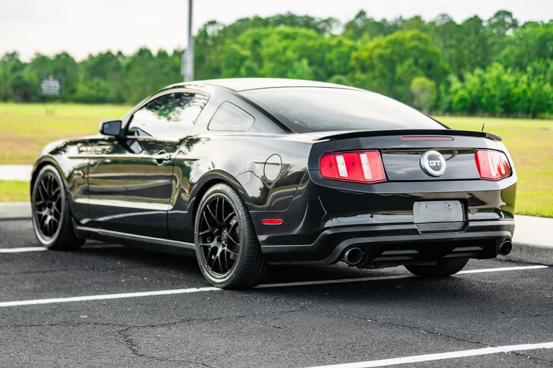 2011 Ford S197 Mustang - Image 20 of 31