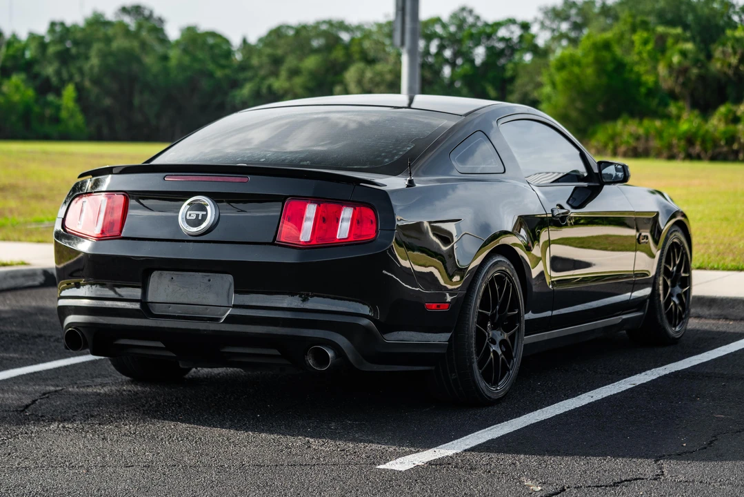 2011 Ford S197 Mustang - Image 23 of 31
