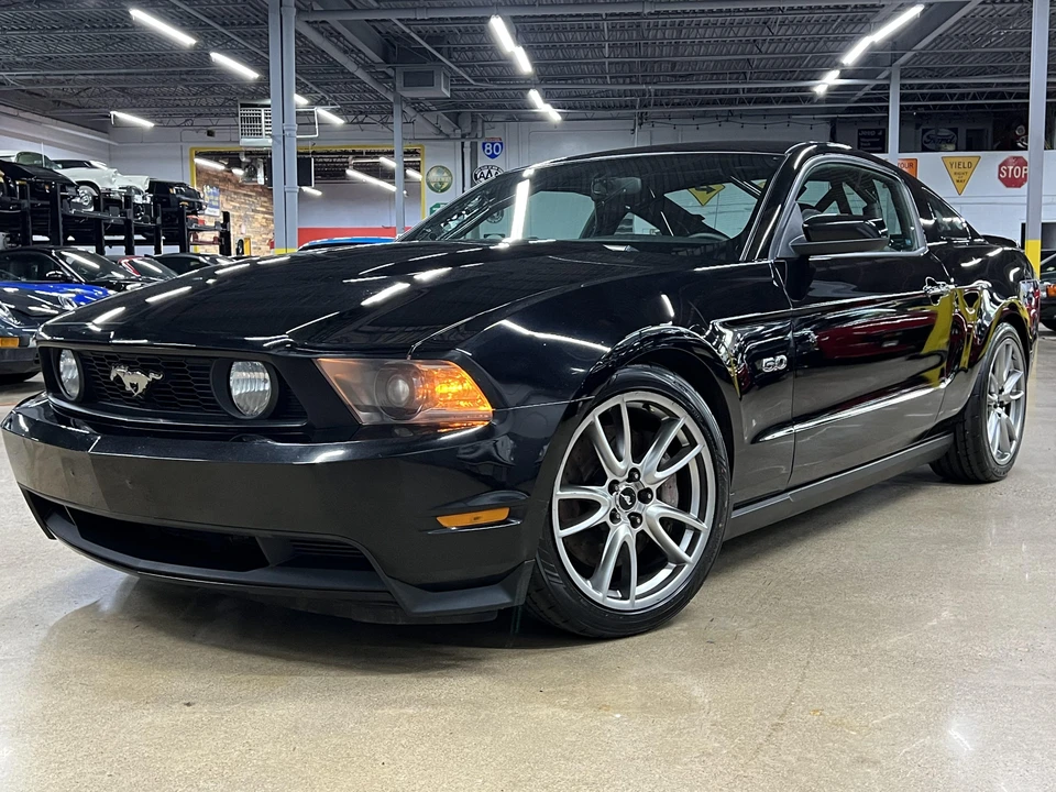 2011 Ford S197 Mustang - Image 7 of 31