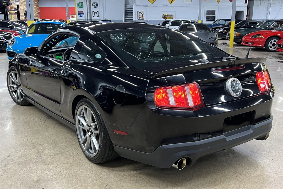 2011 Ford S197 Mustang - Image 3 of 31