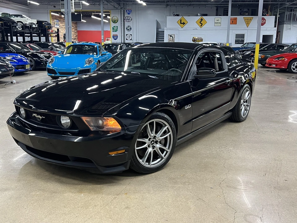 2011 Ford S197 Mustang - Image 8 of 31