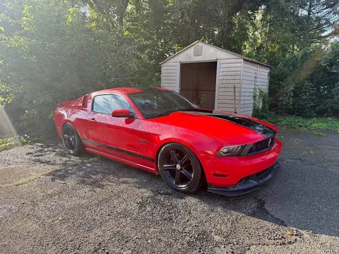 2011 Ford Mustang GT Coupe 2D